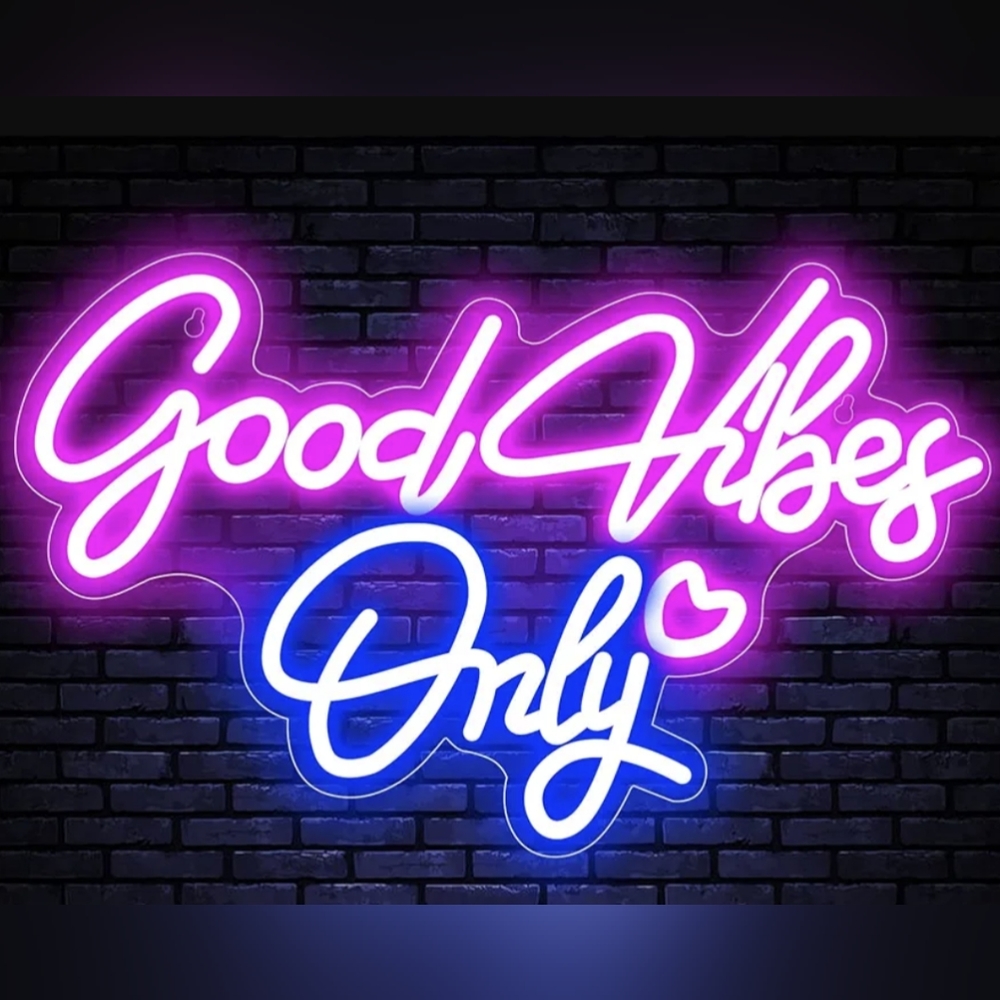 🩷2/$29+SHIPPING🩷 - Picture 5 of 5